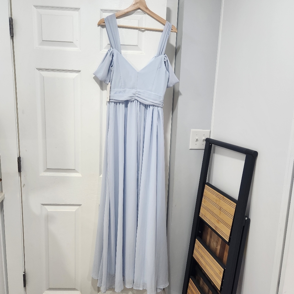 NWT Tobi Maxi Chiffon Formal Bridesmaid Dress Medium Slit Front Light Blue - Picture 12 of 13